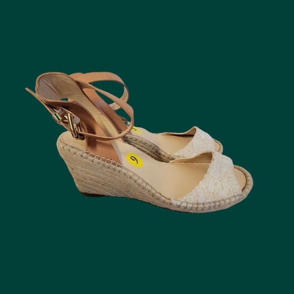 Vince Camuto Platform Wedge Sandal Women’s‎ 9 Shoe Taupe - Picture 3 of 10